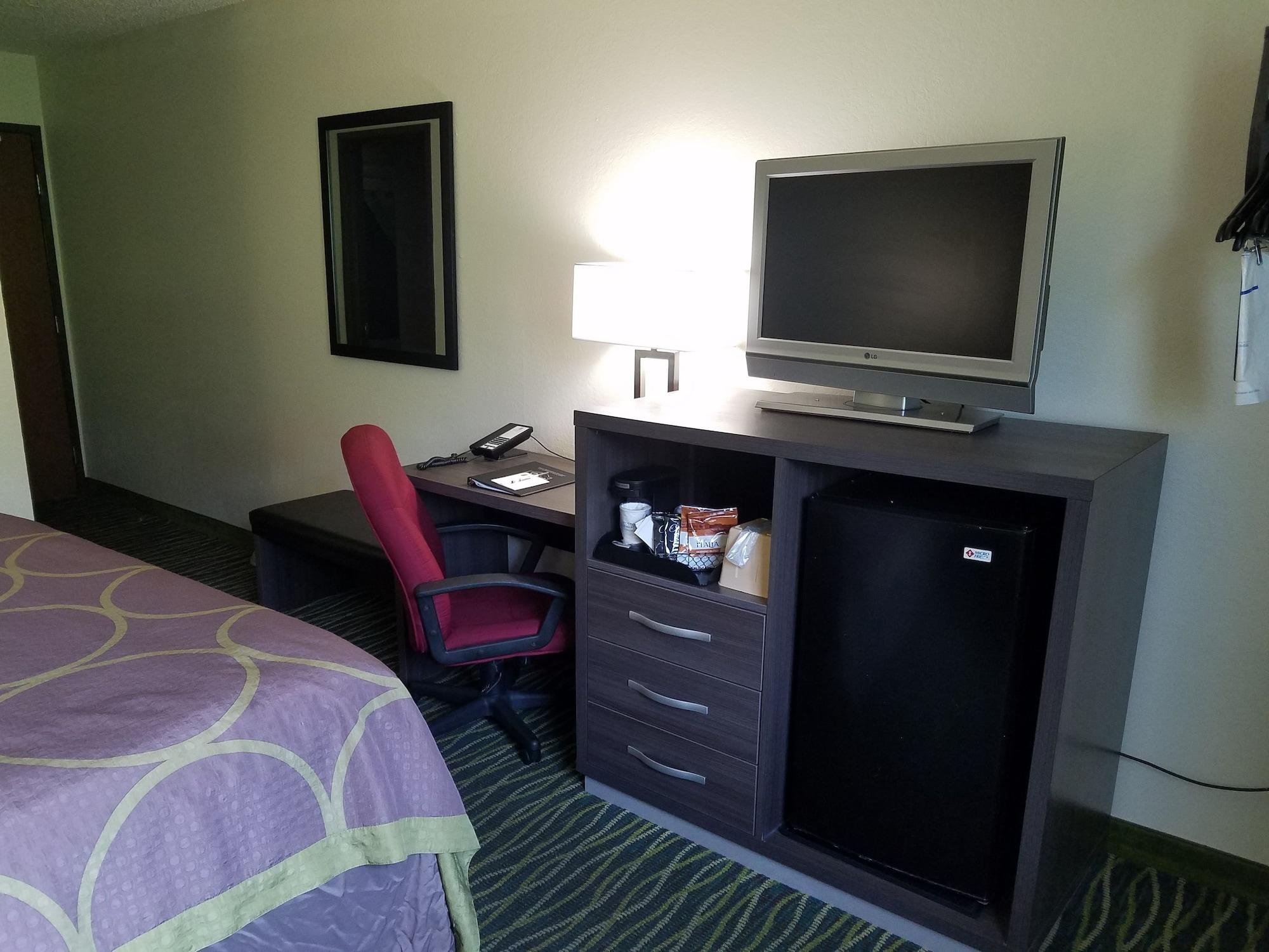 Super 8 By Wyndham Independence Kansas City Esterno foto