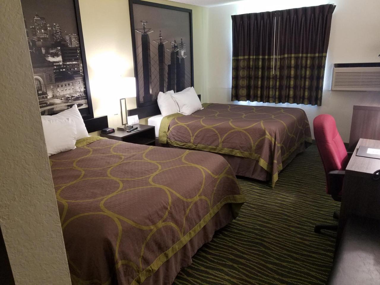 Super 8 By Wyndham Independence Kansas City Esterno foto
